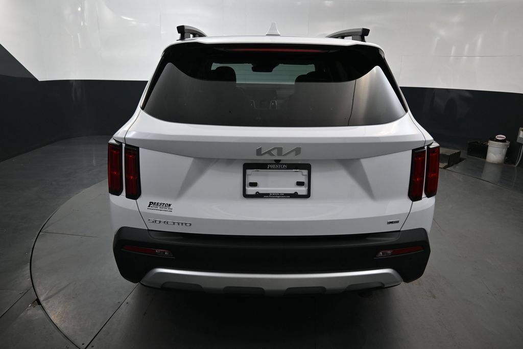 Certified 2023 Kia Sorento SX Prestige AWD/4WD image 8