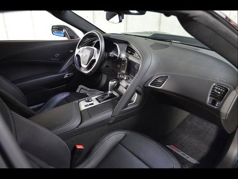 Used 2019 Chevrolet Corvette Z06 RWD image 20