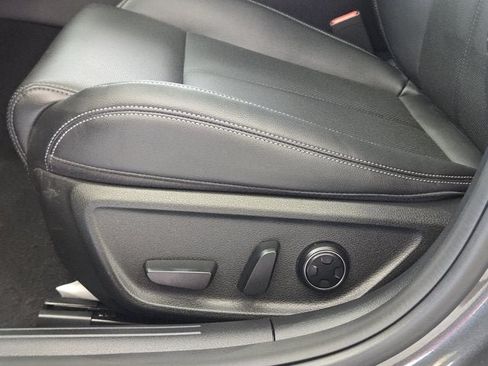 Used 2026 Genesis G70 2.5T AWD/4WD image 19