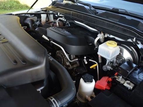 Used 2020 RAM 2500 Tradesman image 21