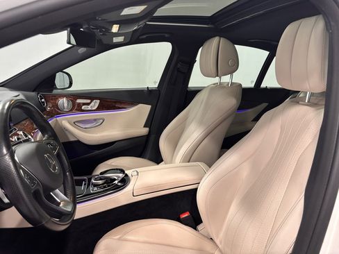 Used 2017 Mercedes-Benz E 300 4MATIC image 12
