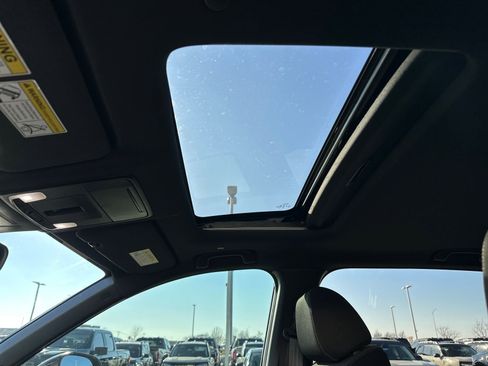 Used 2023 Honda CR-V Sport image 21