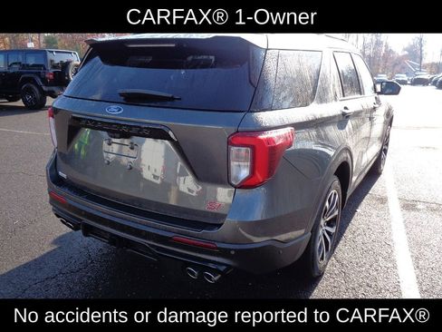 Used 2020 Ford Explorer ST image 2