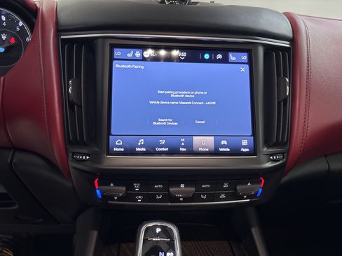 Used 2022 Maserati Levante GT AWD/4WD image 19