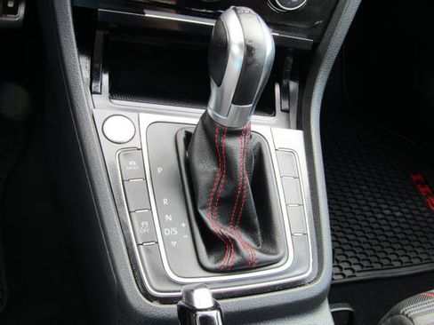 Used 2017 Volkswagen GTI Sport FWD image 24