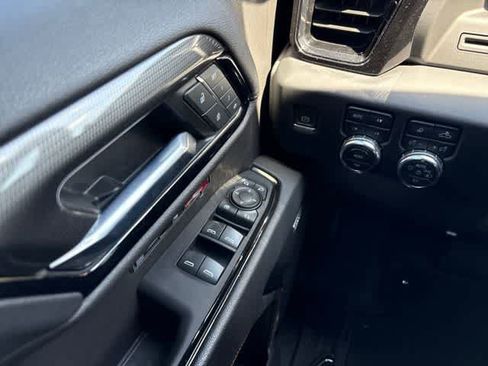 Used 2023 GMC Sierra 1500 AT4 w/ AT4 Premium Package AWD/4WD image 23
