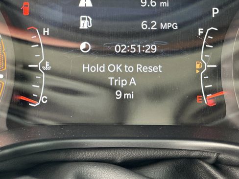 New 2026 Jeep Compass Limited image 25