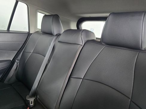 Used 2025 Toyota Corolla Cross LE FWD image 21