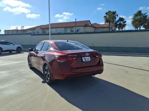 Used 2022 Nissan Sentra SV w/ All-Weather Package FWD image 3