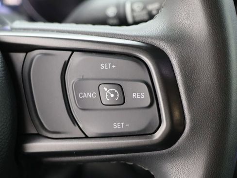 Used 2023 Jeep Wrangler Unlimited AWD/4WD image 18