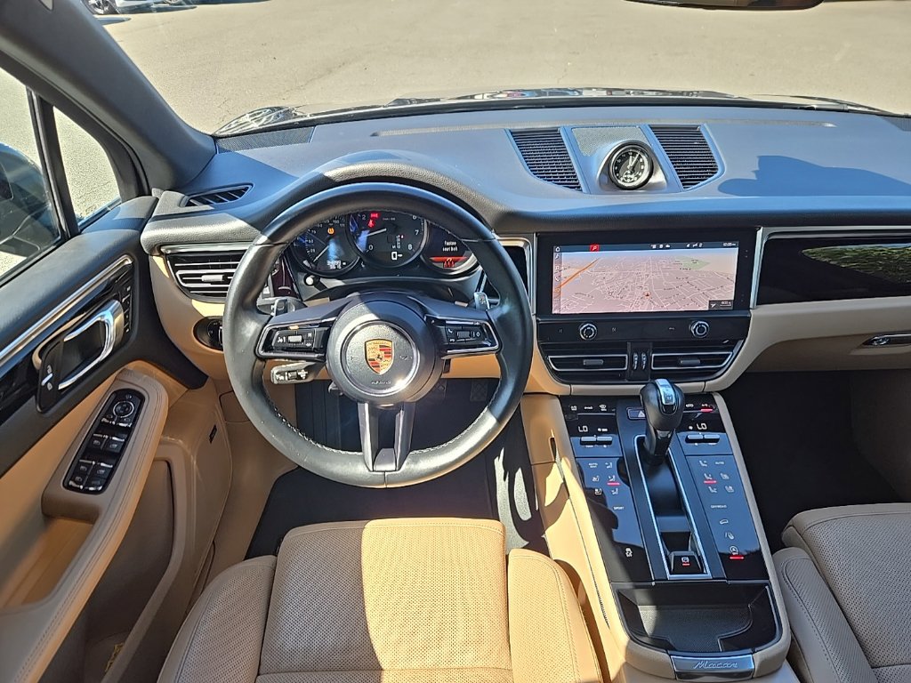Used 2023 Porsche Macan AWD/4WD image 14