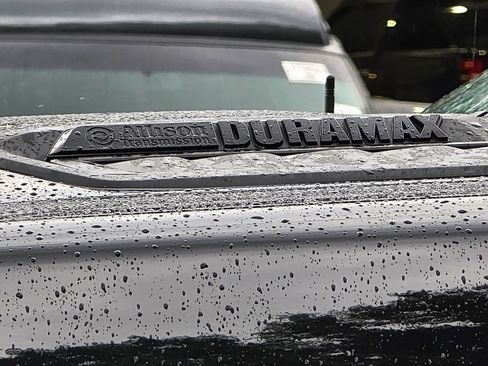 Used 2025 Chevrolet Silverado 2500 LTZ w/ LTZ Plus Package AWD/4WD image 42