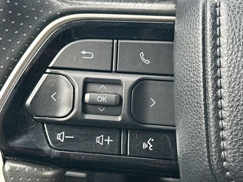 Used 2024 Toyota Tundra SR5 w/ SR5 Convenience Package AWD/4WD image 18