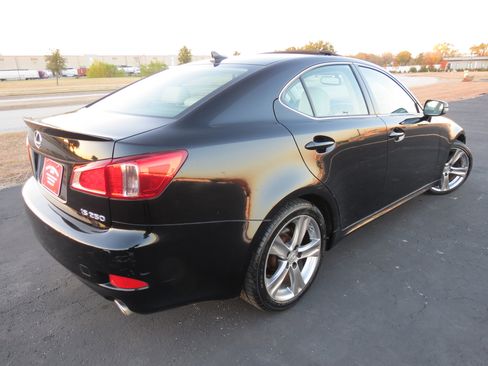 Used 2011 Lexus IS 250 4dr Sport Sdn RWD image 6