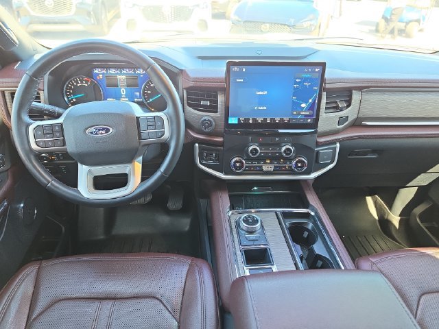 Used 2022 Ford Expedition Limited RWD image 8