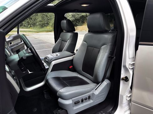 Used 2011 Ford F150 Lariat Limited AWD/4WD image 16