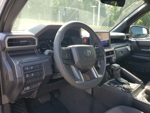 New 2026 Toyota Tacoma TRD Off-Road AWD/4WD image 16