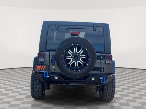 Used 2018 Jeep Wrangler Unlimited Sport S AWD/4WD image 6