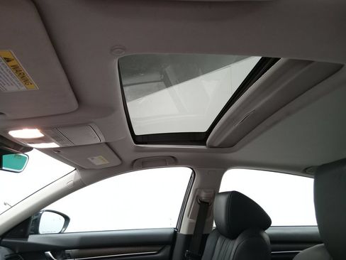 Used 2018 Honda Accord EX-L image 14