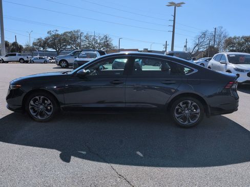 Used 2024 Honda Accord EX image 7