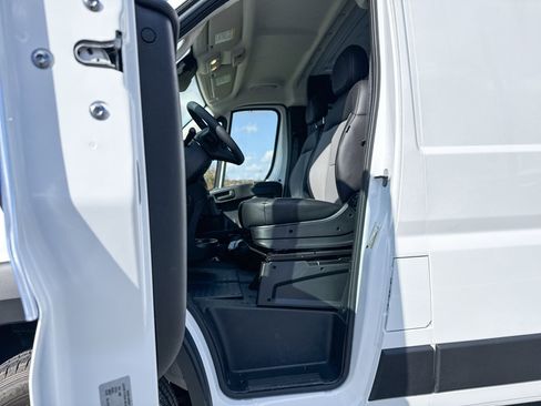New 2026 RAM ProMaster 1500 image 4