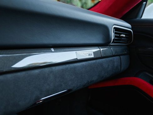 Used 2018 Porsche 911 GT2 RS image 19