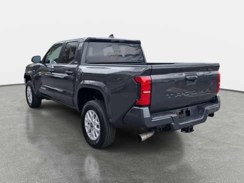 Used 2024 Toyota Tacoma SR5 image 5