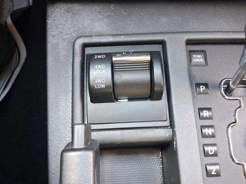Used 2012 Jeep Liberty Sport AWD/4WD image 13