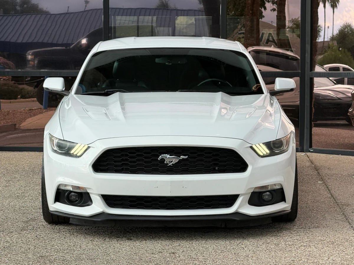 Used 2016 Ford Mustang GT Premium w/ Black Accent Package RWD image 19