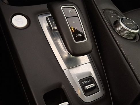 Certified 2025 INFINITI QX50 Luxe image 17