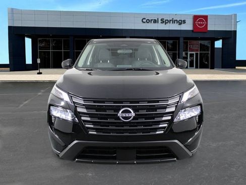 New 2026 Nissan Rogue SV FWD image 8