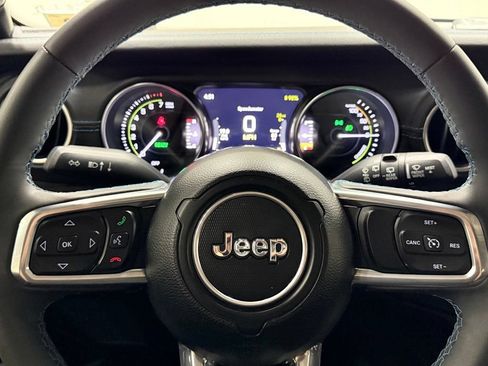 Used 2023 Jeep Wrangler Unlimited Rubicon 4xe w/ Steel Bumper Group AWD/4WD image 24