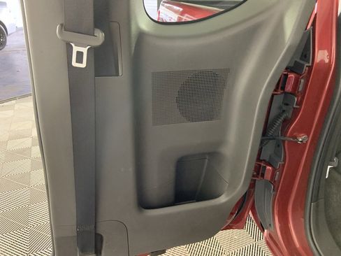 Used 2018 Nissan Frontier S image 21