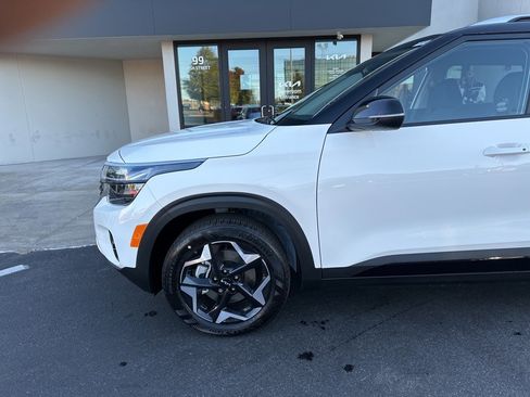 New 2026 Kia Seltos S image 11
