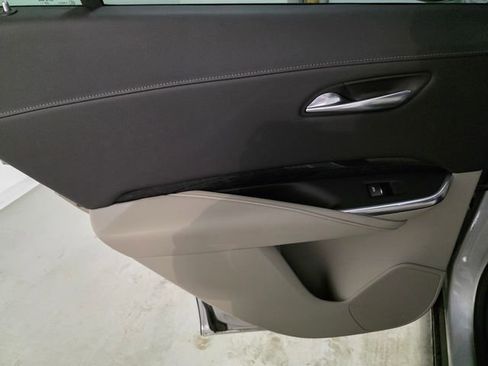 Used 2021 Cadillac XT4 Premium Luxury image 21