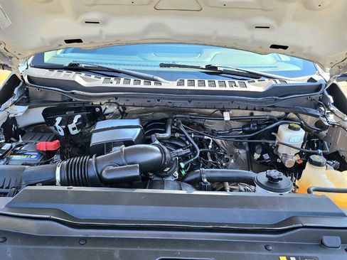 Used 2023 Ford F350 XLT w/ XLT Premium Package AWD/4WD image 17