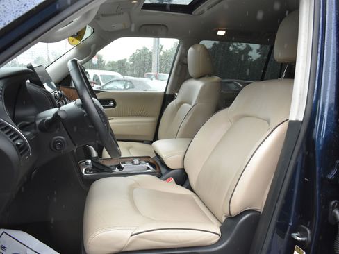 Used 2022 Nissan Armada SL AWD/4WD image 13