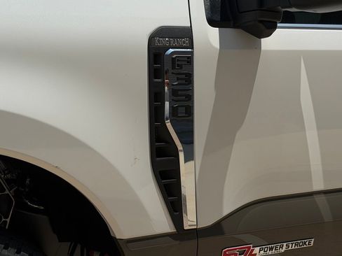 New 2026 Ford F350 King Ranch w/ FX4 Off-Road Package AWD/4WD image 11