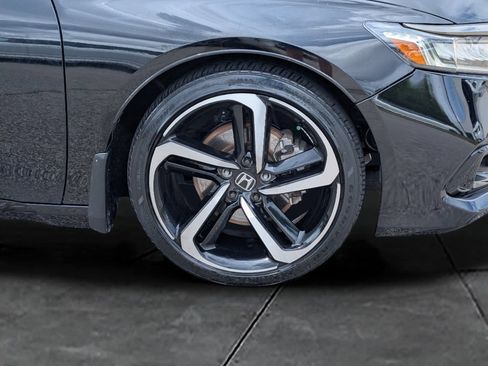 Used 2022 Honda Accord Sport image 11