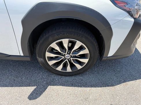 Used 2024 Subaru Outback Limited AWD/4WD image 4