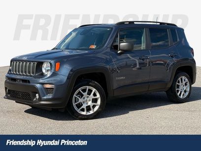 Used 2022 Jeep Renegade Latitude w/ Convenience Group
