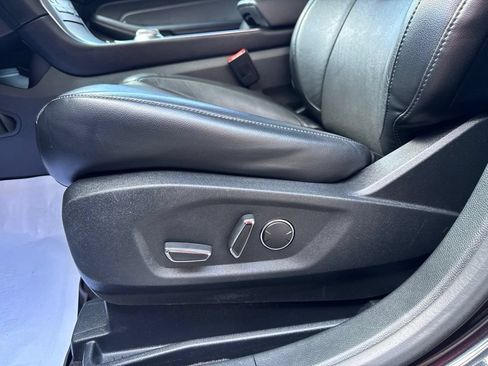 Used 2019 Ford Edge Titanium w/ Equipment Group 301A FWD image 16