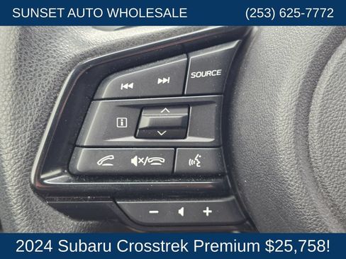 Used 2024 Subaru Crosstrek 2.0i Premium AWD/4WD image 31