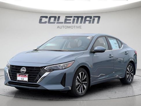 Used 2025 Nissan Sentra SV w/ SV Premium Package FWD image 1