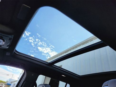 Certified 2025 Cadillac Escalade Sport w/ Touring Package image 19