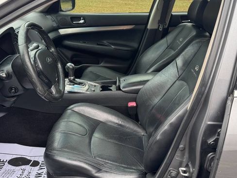 Used 2012 INFINITI G37 Journey w/ Premium Pkg image 15