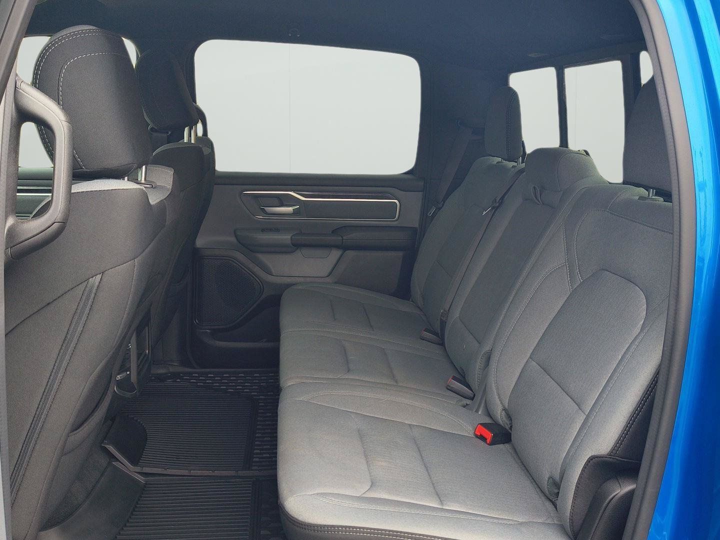 Used 2021 RAM 1500 Big Horn AWD/4WD image 31