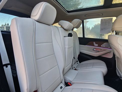 Used 2021 Mercedes-Benz GLE 350 4MATIC image 12