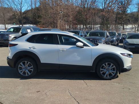 Used 2023 MAZDA CX-30 AWD 2.5 S w/ Select Package image 3
