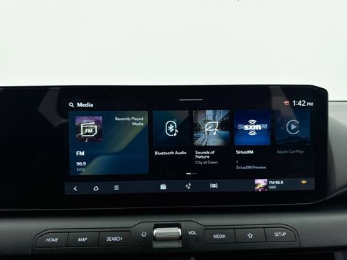 Certified 2025 Kia K4 FWD image 23